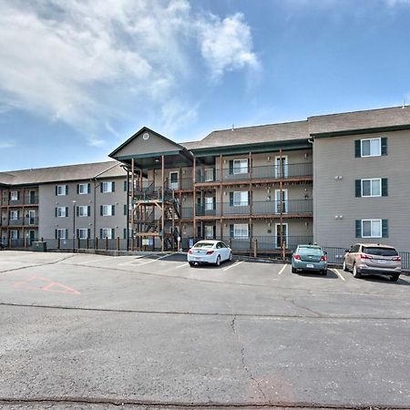 Step-Free Camdenton Condo With Boat Ramp, Dock, Slip Экстерьер фото