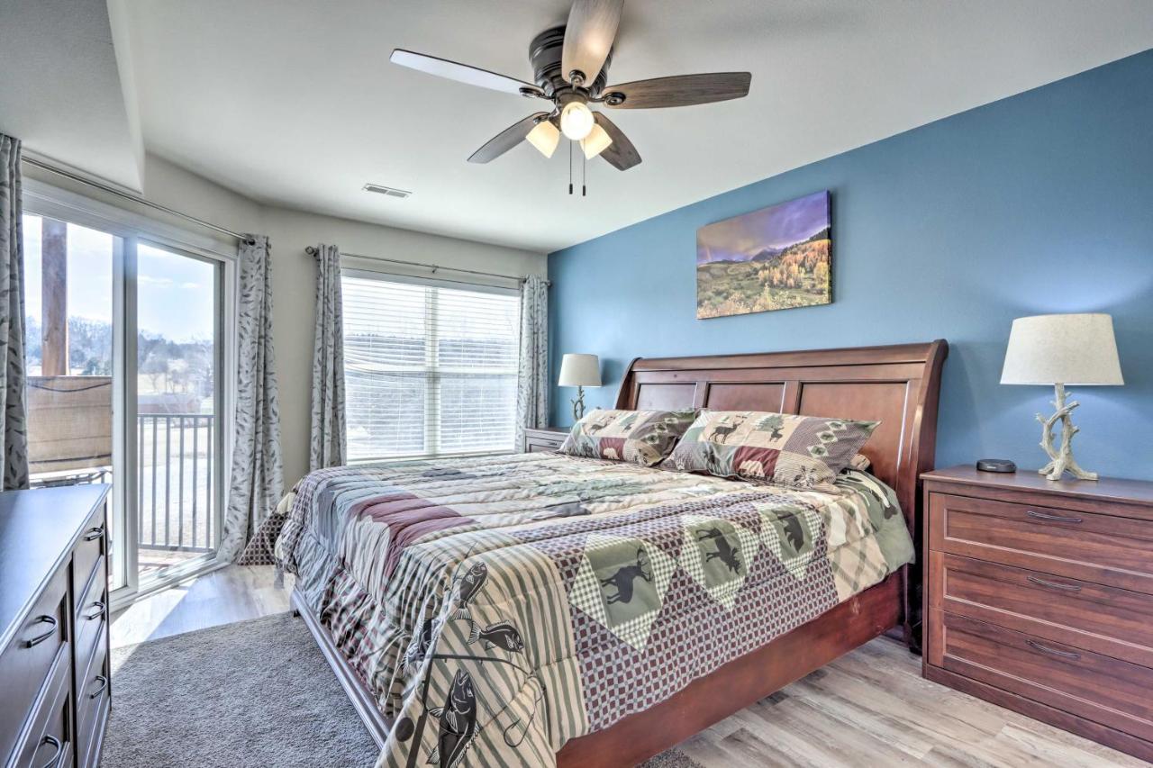 Step-Free Camdenton Condo With Boat Ramp, Dock, Slip Экстерьер фото