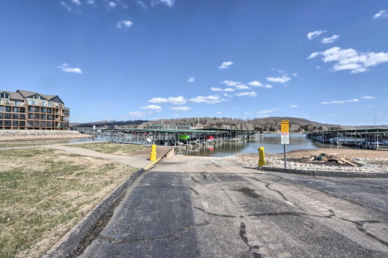 Step-Free Camdenton Condo With Boat Ramp, Dock, Slip Экстерьер фото